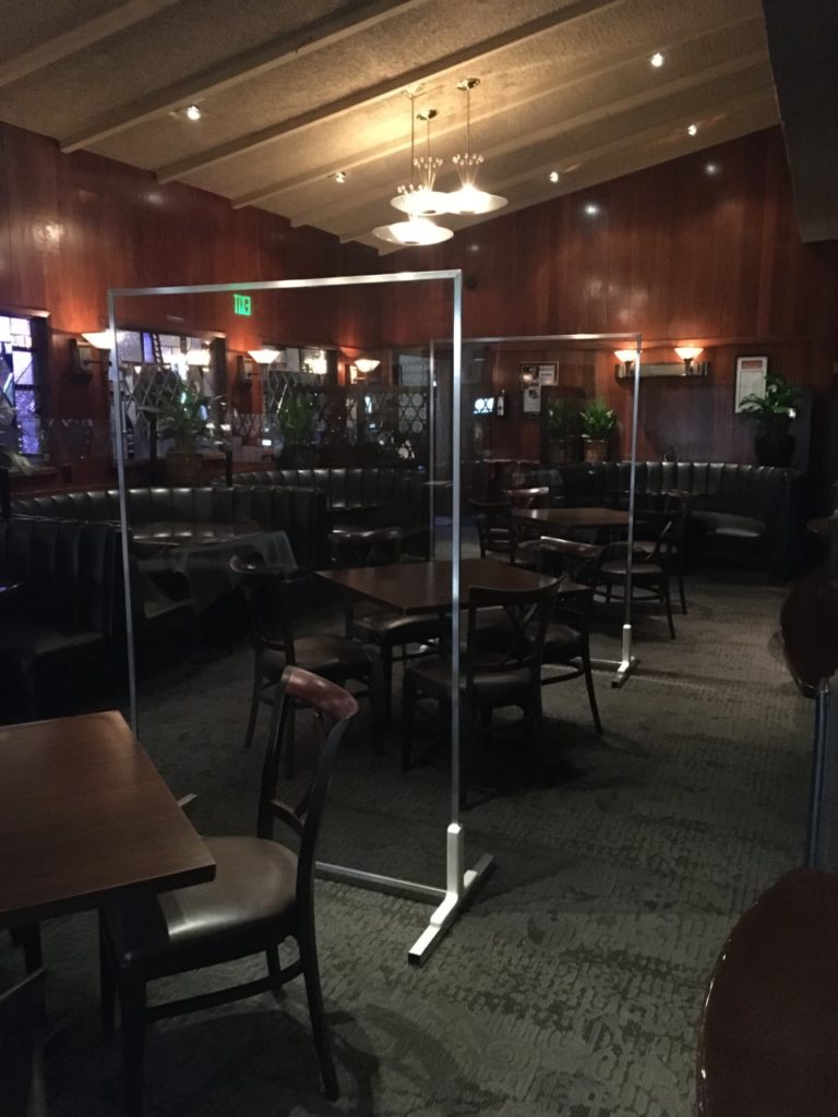 Restaurant Partitions